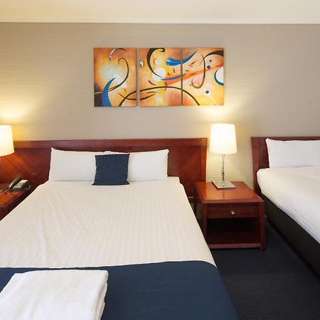 Ibis Styles Canberra Bagian luar foto