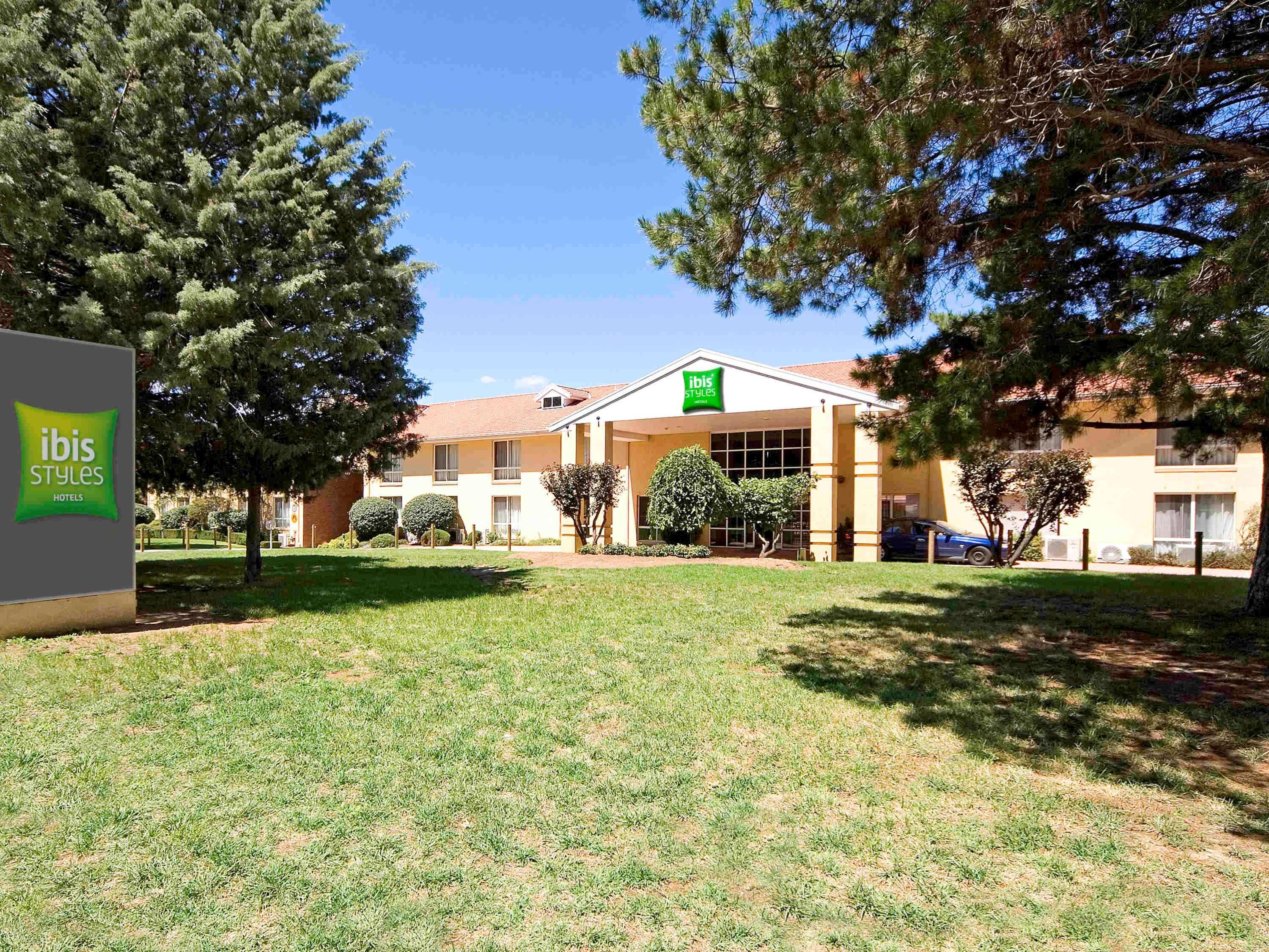 Ibis Styles Canberra Bagian luar foto