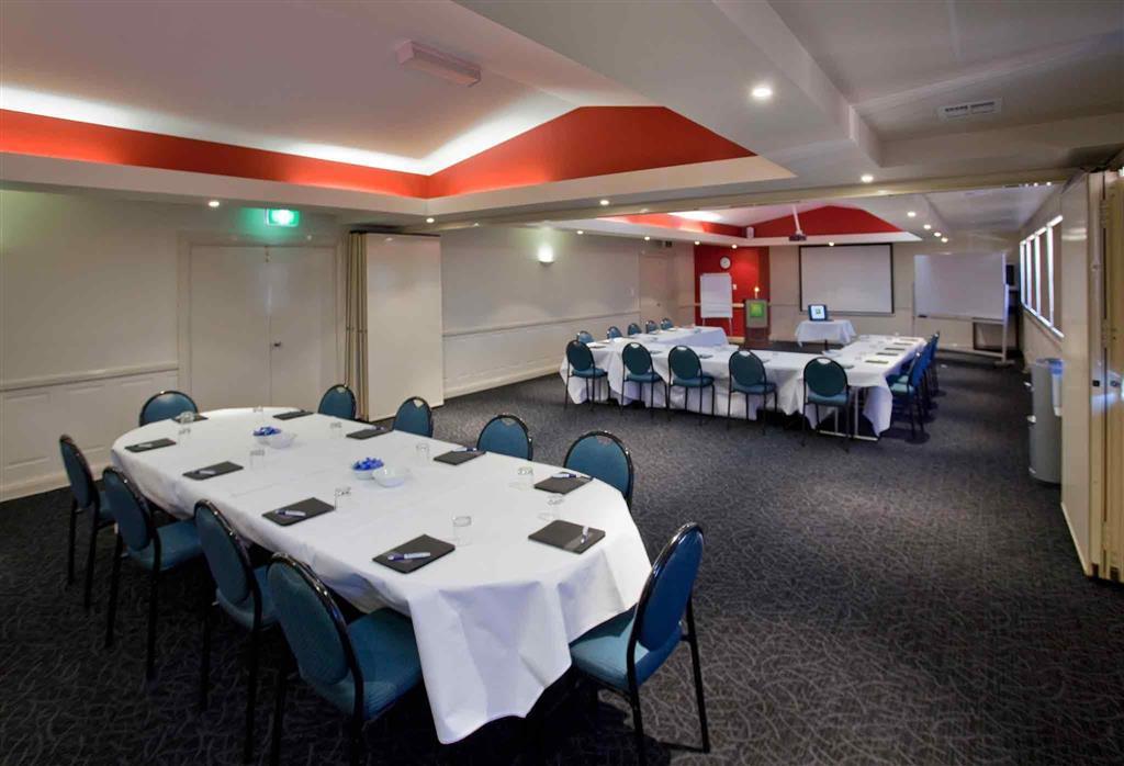 Ibis Styles Canberra Bagian luar foto