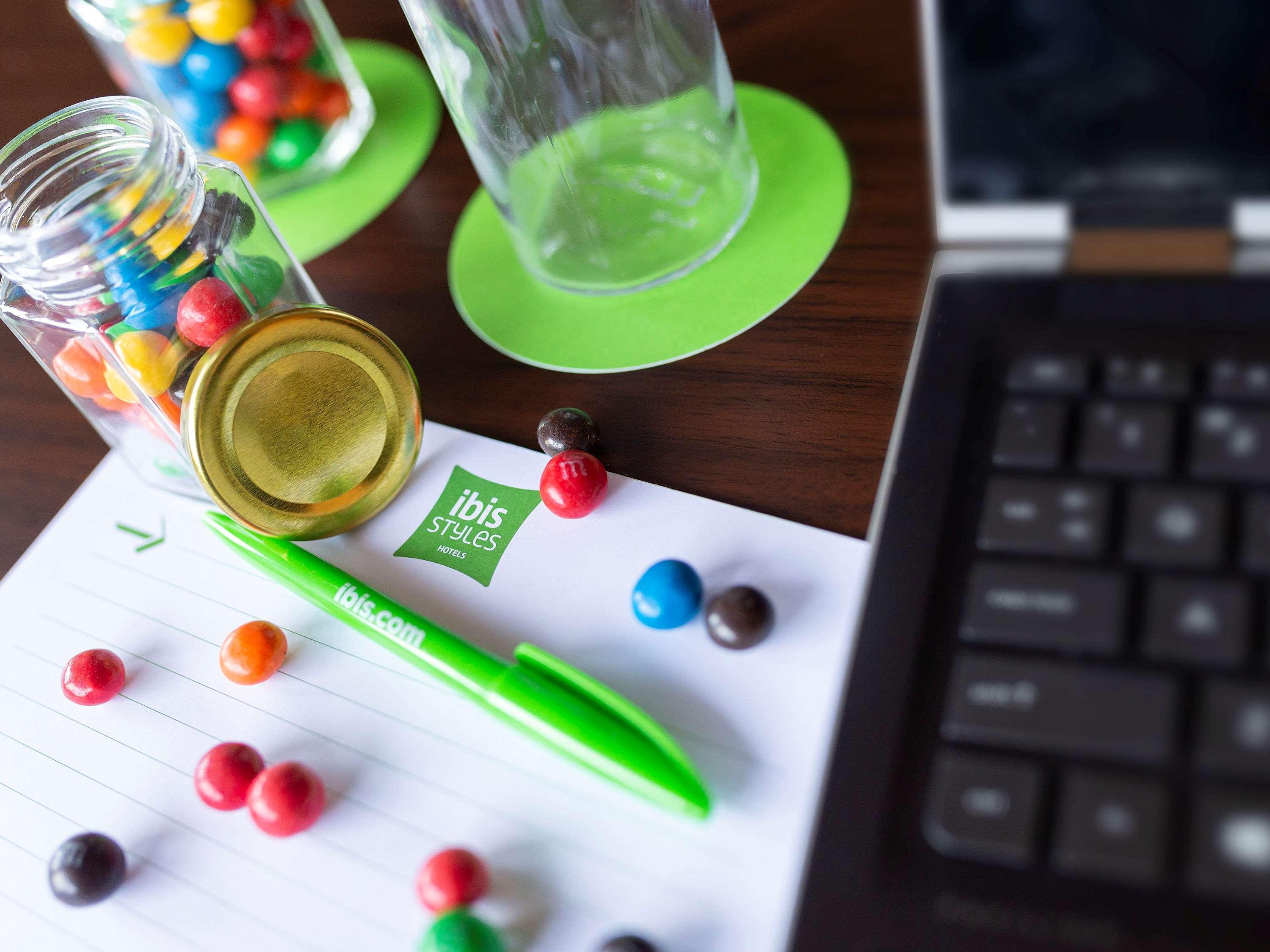 Ibis Styles Canberra Bagian luar foto
