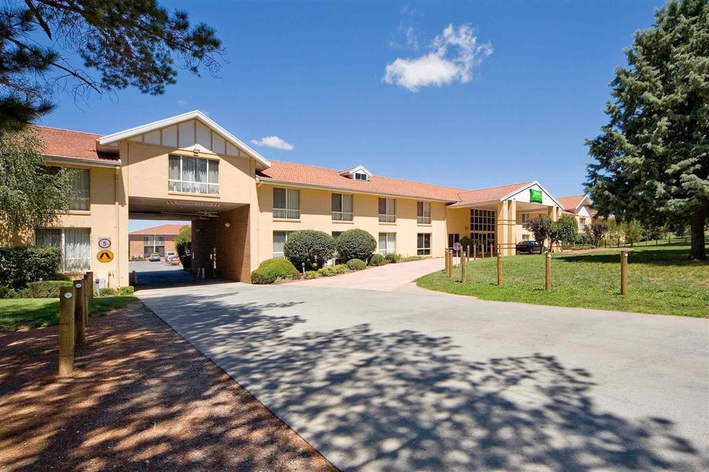 Ibis Styles Canberra Bagian luar foto