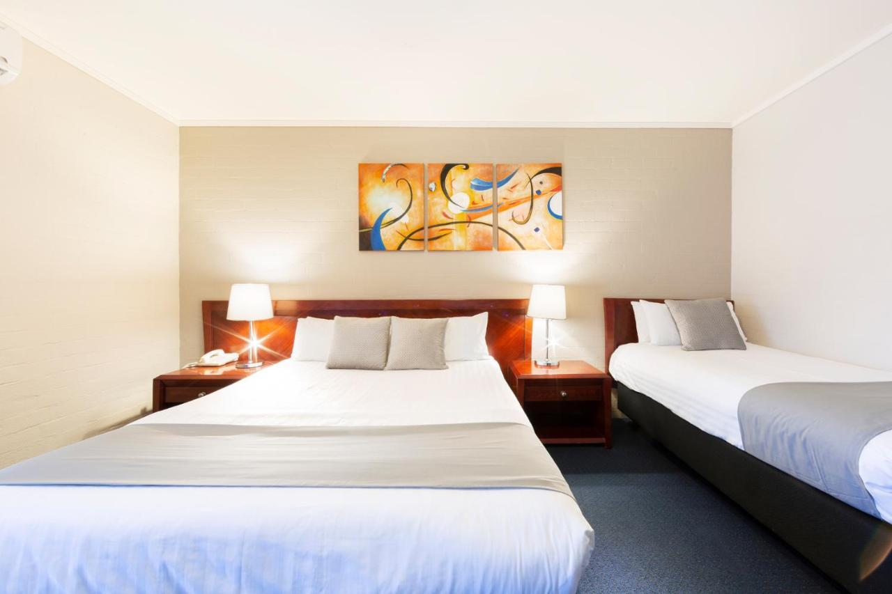 Ibis Styles Canberra Bagian luar foto